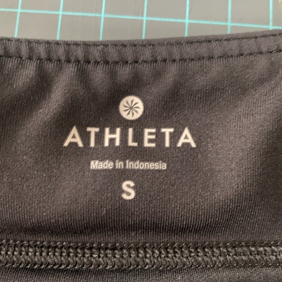 Athleta Black Running Shorts 2.5" Inseam Stretch Waist Lined size Small - Picture 5 of 9